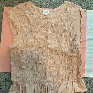 Le Lis Blush Ruched Blouse